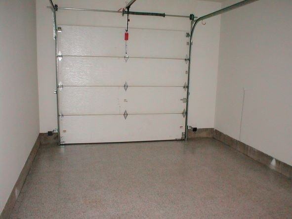 1668 Sw Fellows St - Photo 3 of 8
