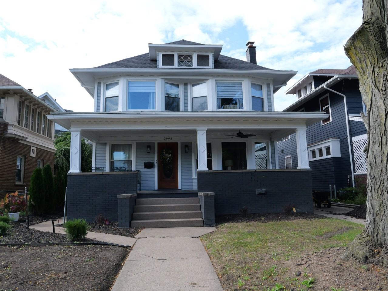 2948 Broadway St #3