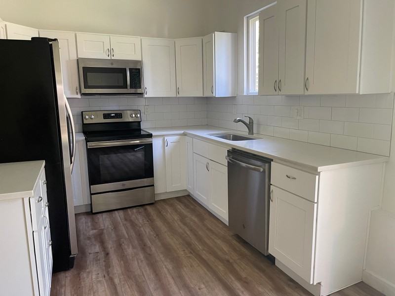 525 Ne #B - Photo 3 of 15