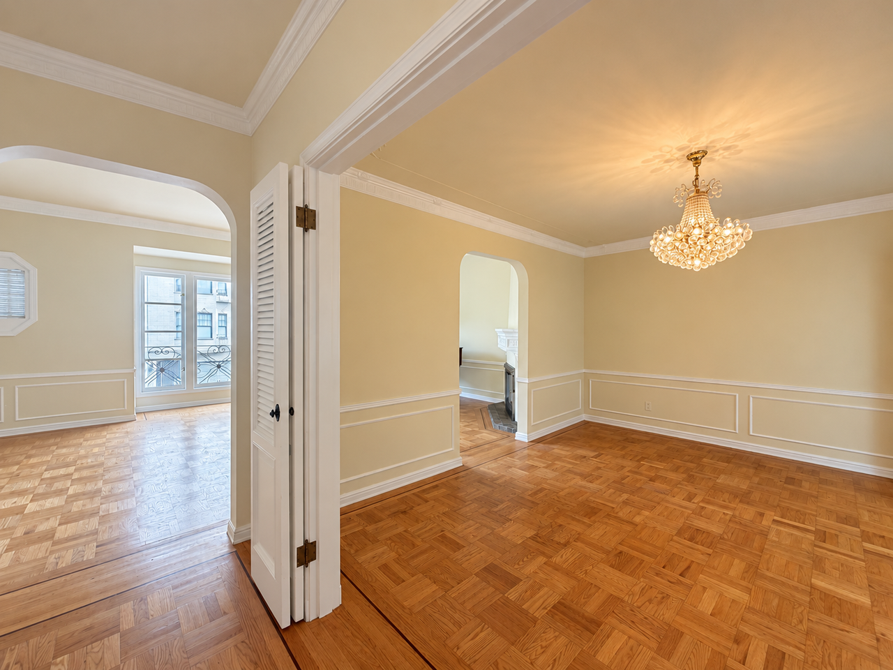 2533 Chestnut St - Photo 6 of 36