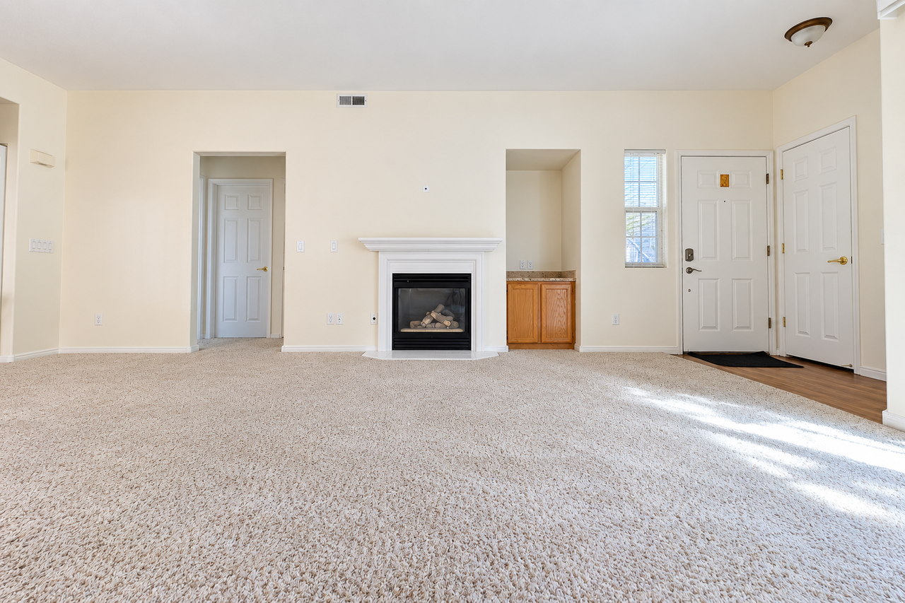 3742 S Carlisle Park Pl, Unit 2 - Photo 2 of 23