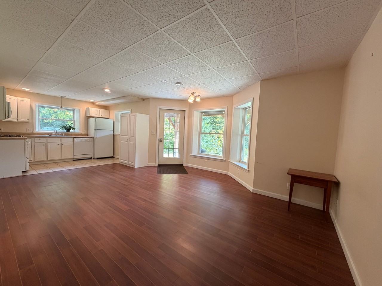 490 Gulf Rd #1B - Photo 4 of 13