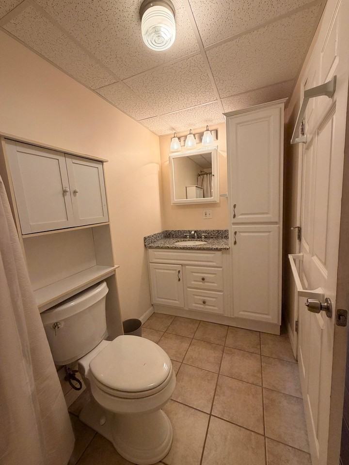 490 Gulf Rd #1B - Photo 6 of 13