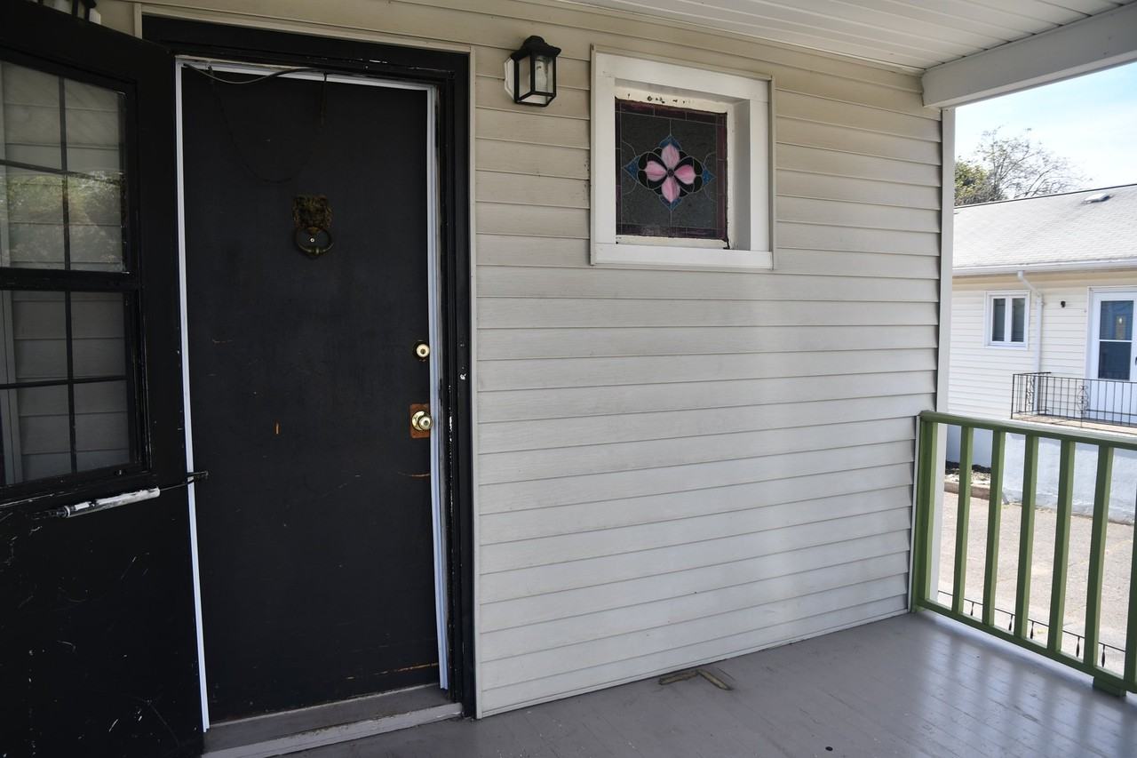 335 Harlem Ave #2ndFL - Photo 2 of 21