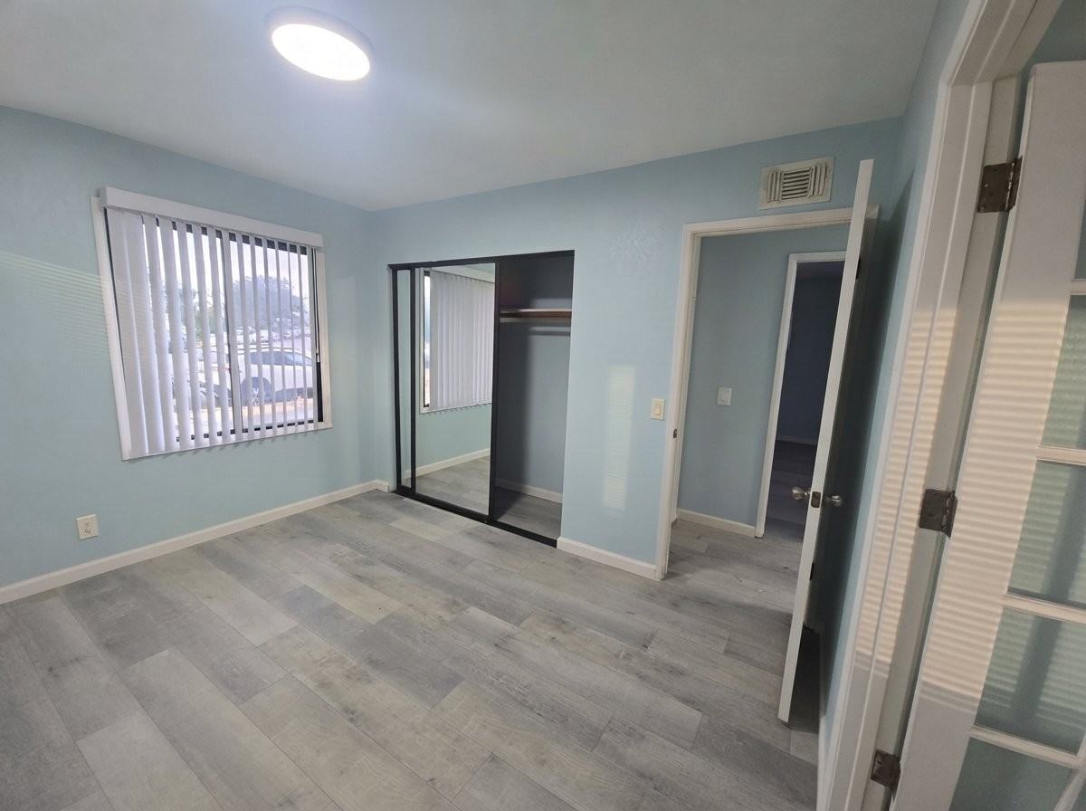 17530 Chestnut St - Photo 2 of 8