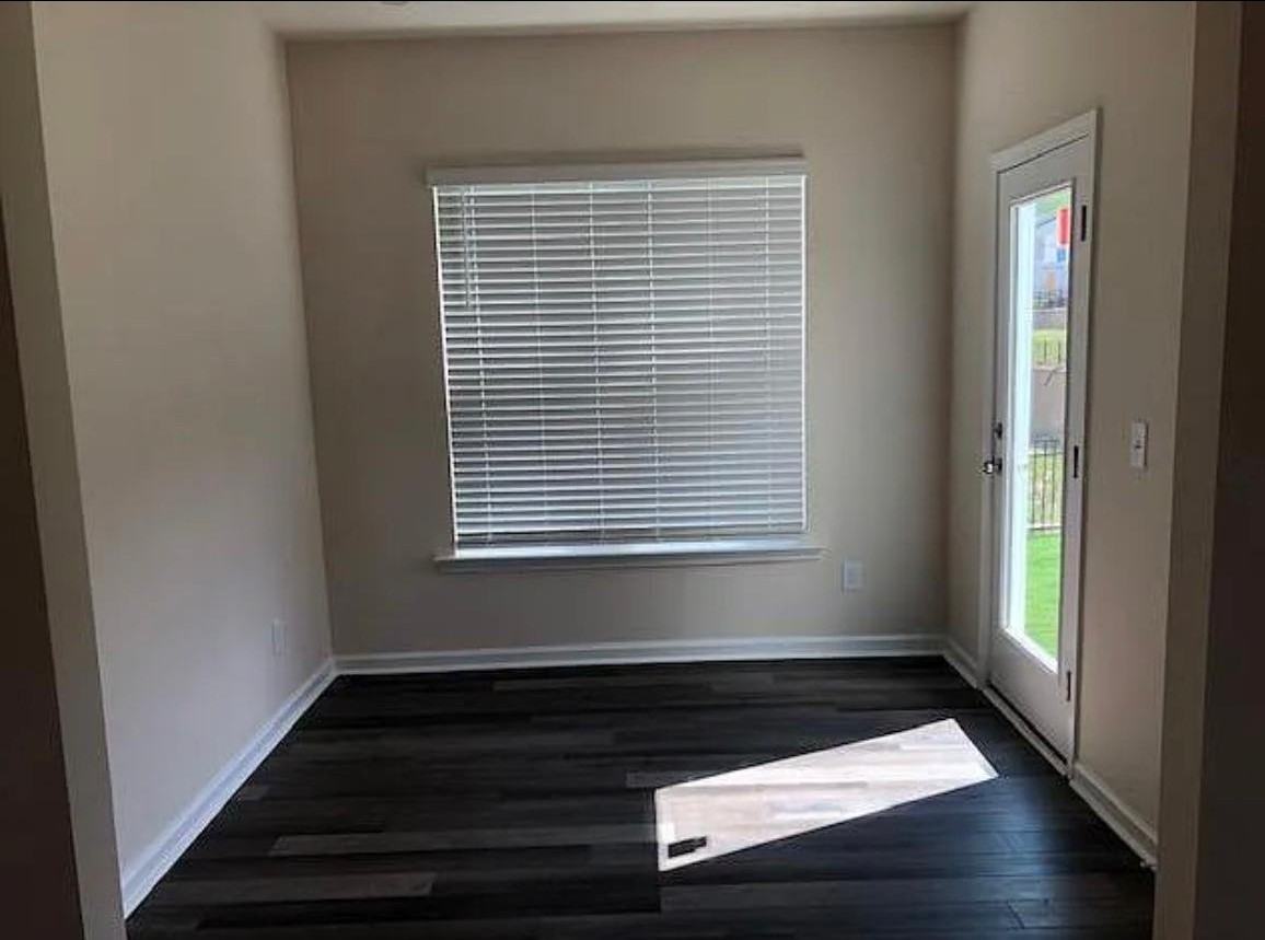 614 Bucknell Way - Photo 5 of 17