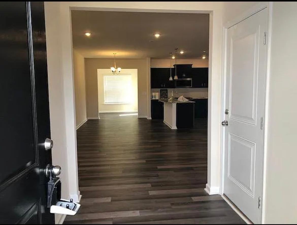 614 Bucknell Way - Photo 7 of 17
