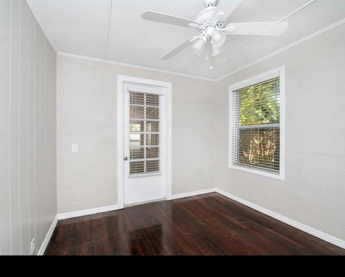 1016 Mount Vernon St - Photo 4 of 11