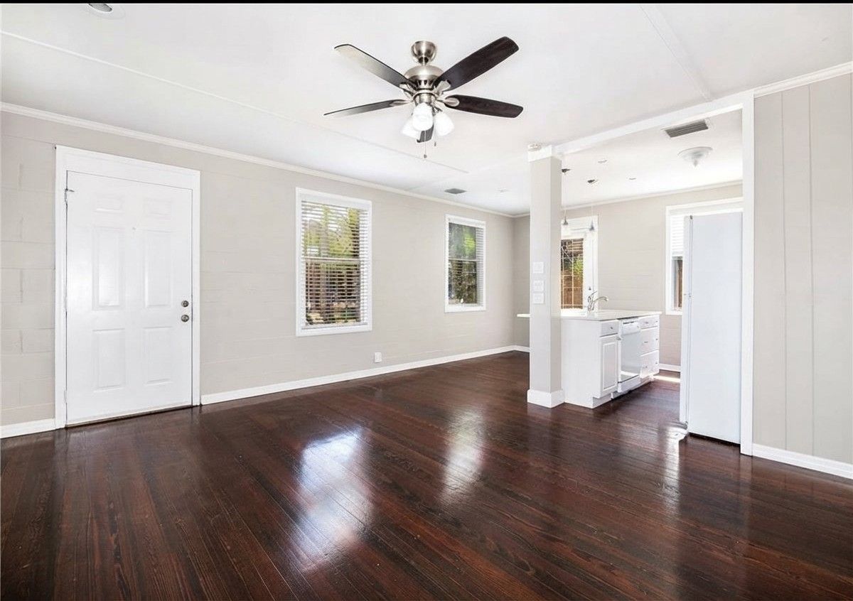 1016 Mount Vernon St - Photo 5 of 11