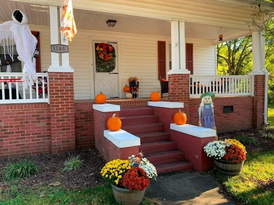 1148 W Fieldcrest Rd - Photo 2 of 7