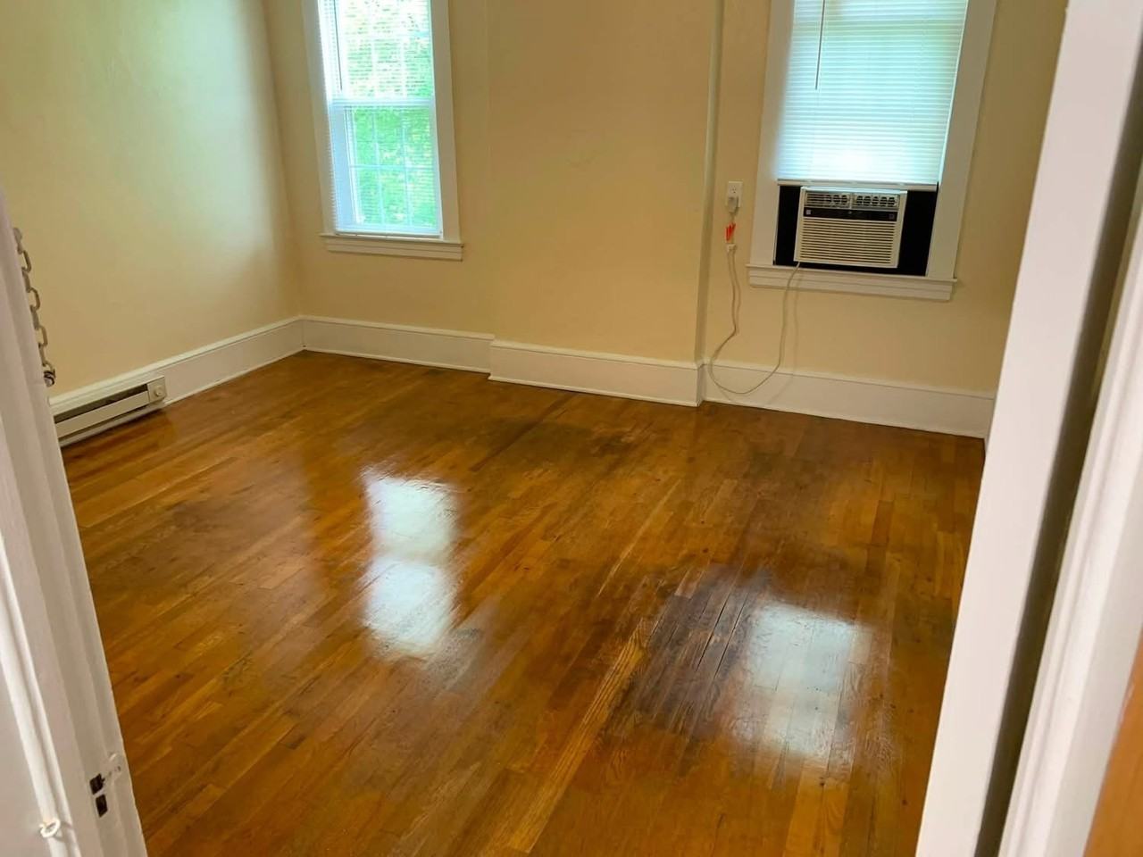 1148 W Fieldcrest Rd - Photo 3 of 7