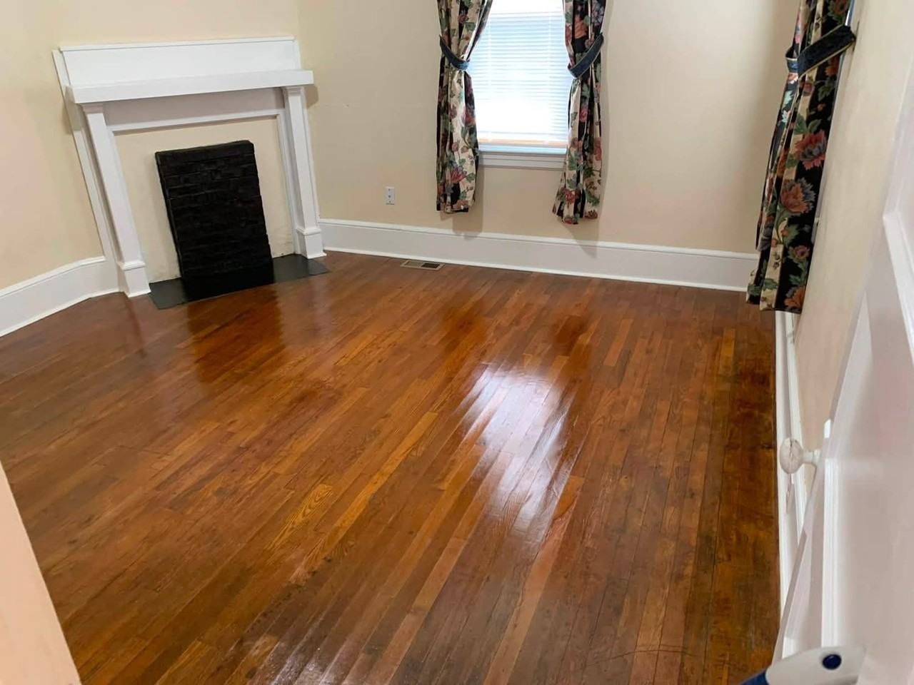 1148 W Fieldcrest Rd - Photo 4 of 7