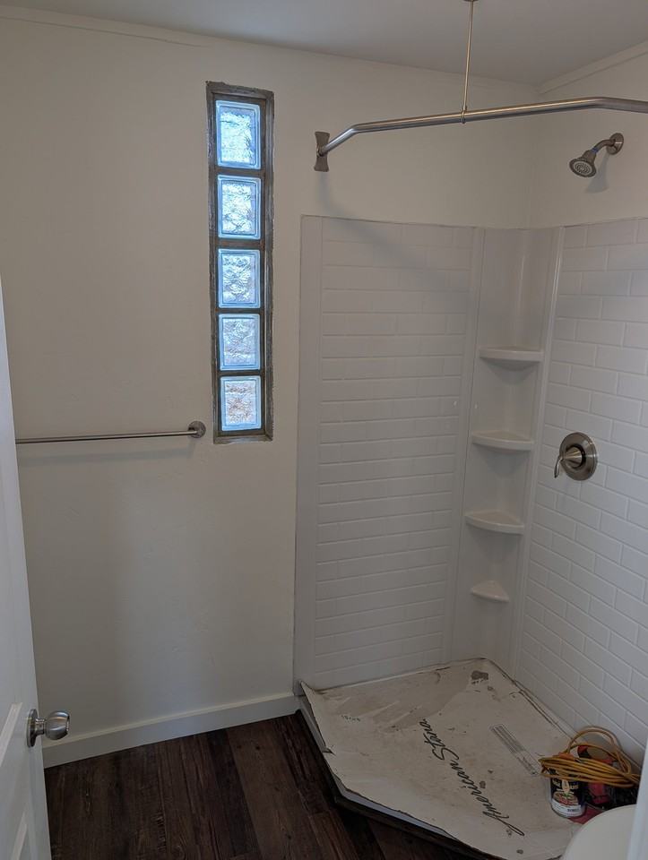2322 Locust St - Photo 7 of 15