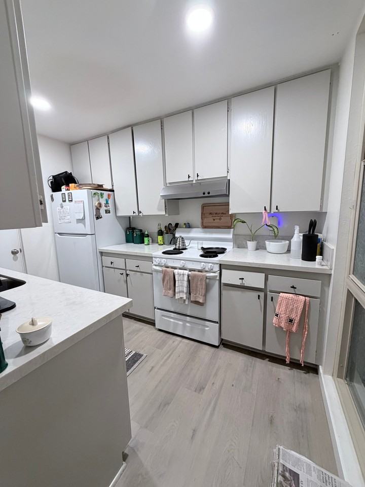 4823 Collwood Blvd #A - Photo 4 of 9