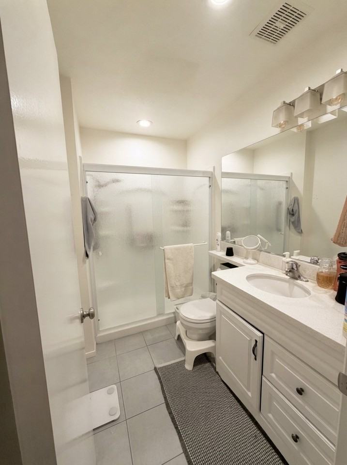 4823 Collwood Blvd #A - Photo 7 of 9