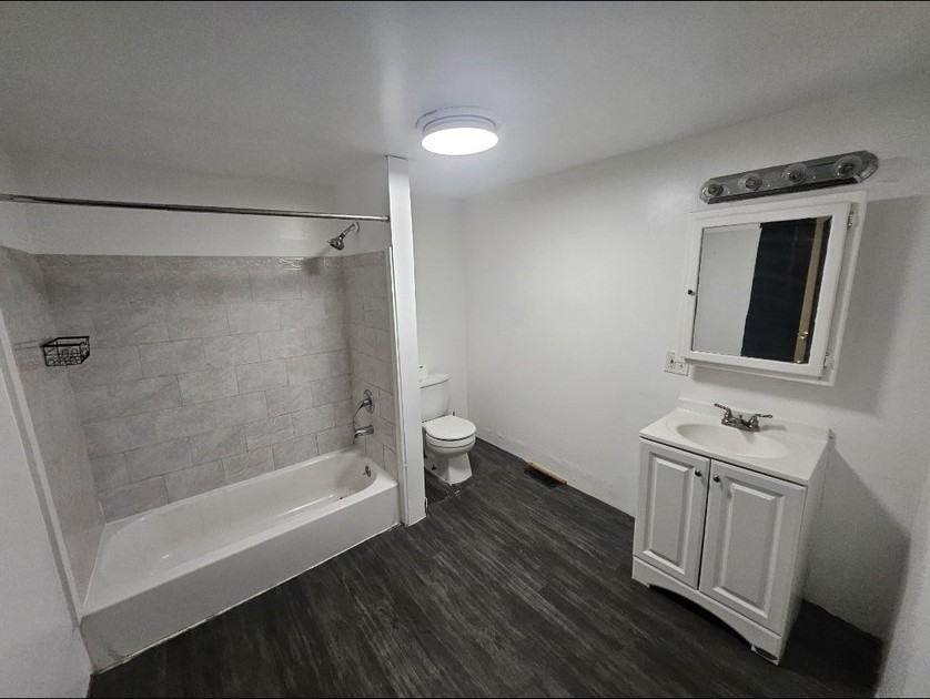 135 6th St - Photo 5 of 16