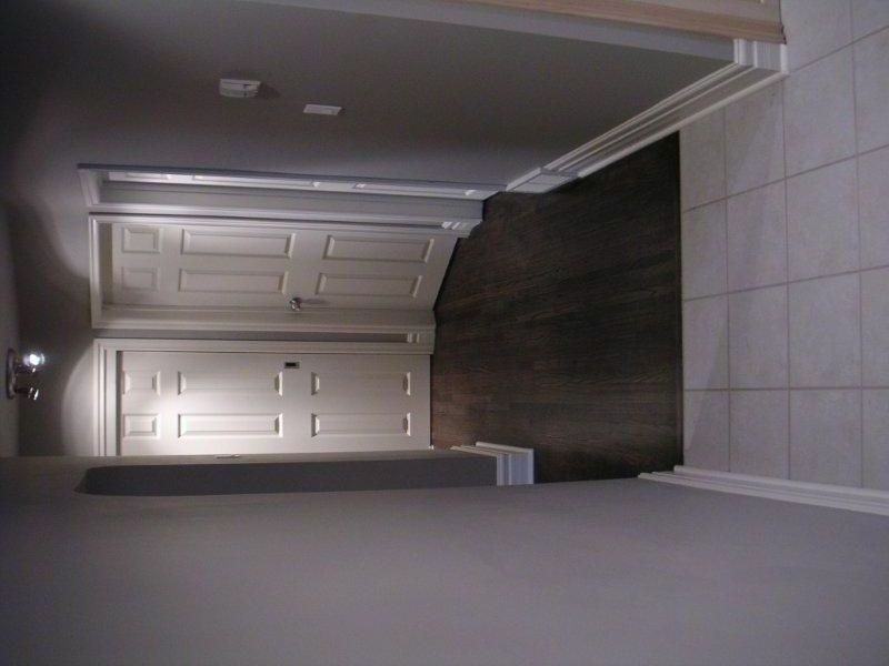2508 17a St Sw - Photo 3 of 8