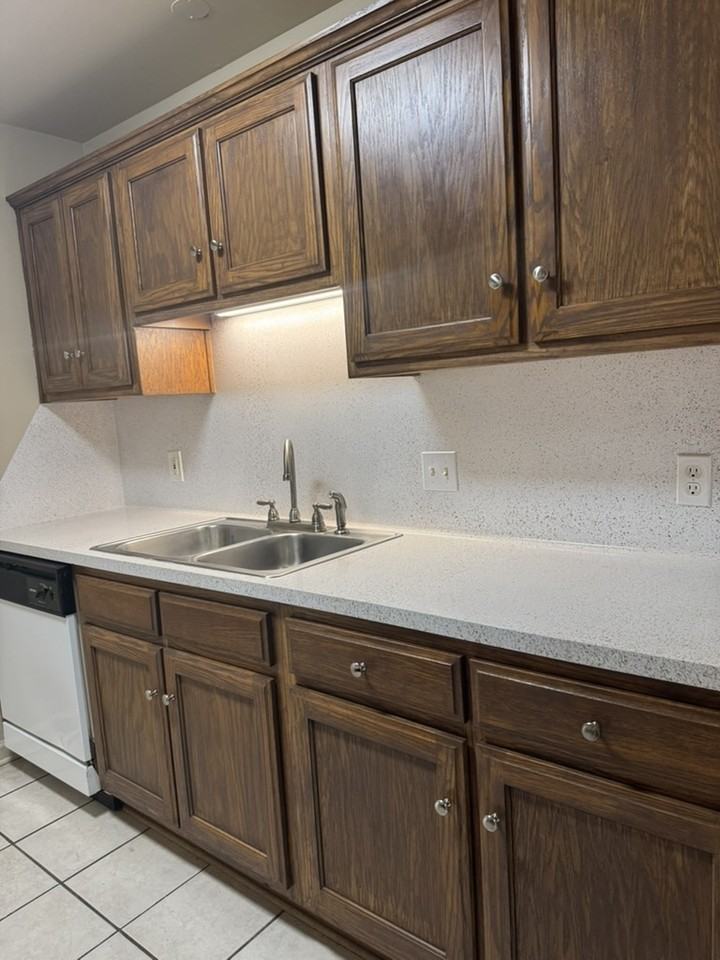 Springvale Apartments - Photo 6 of 17