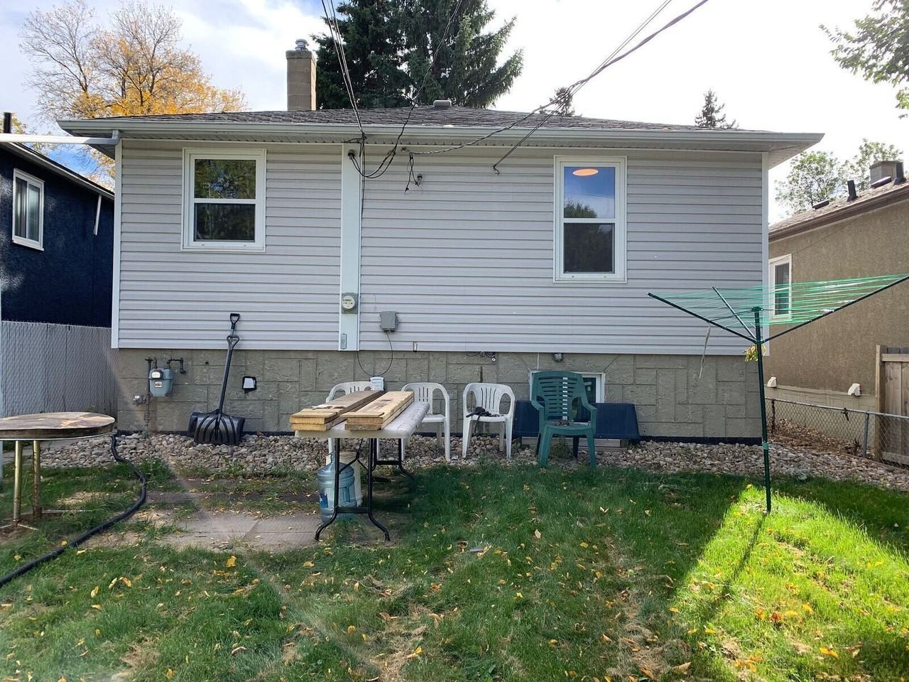 10812 66 Ave Nw - Photo 2 of 2