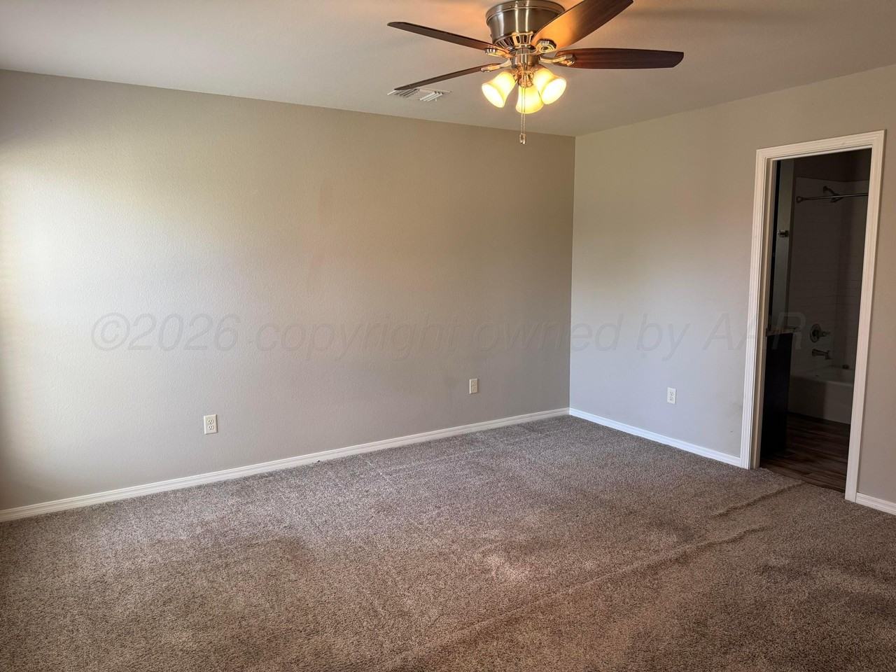 1408 9th Ave - Photo 7 of 14