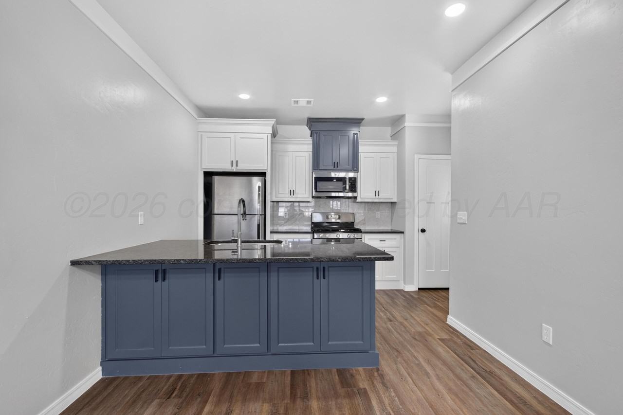 8853 Redbud Rd Unit B - Photo 6 of 16