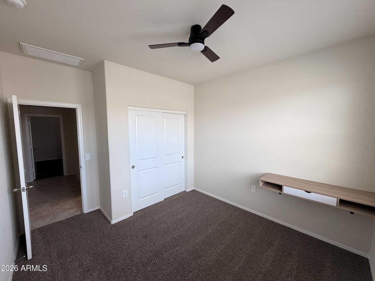 1319 W Raymond Ave - Photo 6 of 33