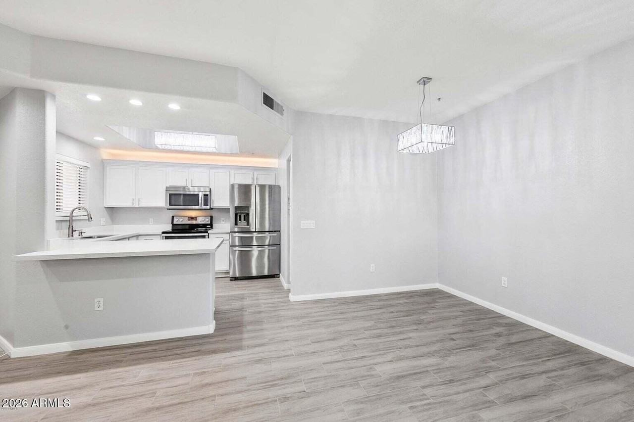 11680 E Sahuaro Dr #2005 - Photo 4 of 19