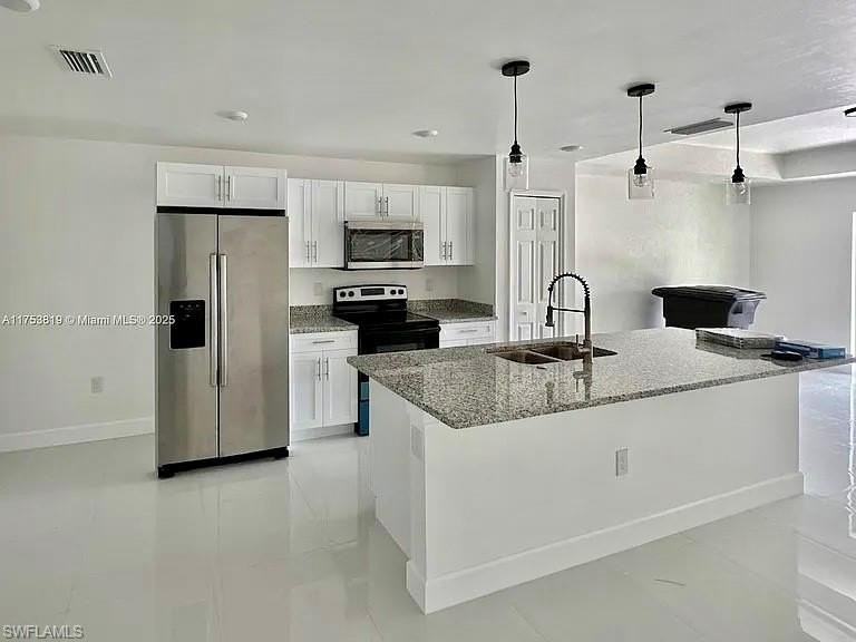 4616 15th St Sw #4616 - Photo 2 of 8