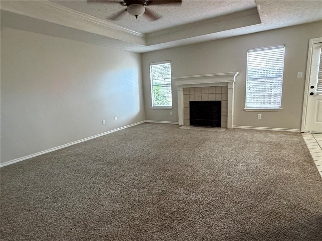 5318 Spring Brook Dr - Photo 5 of 8