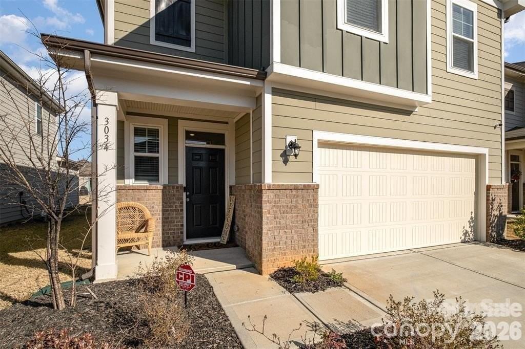 3034 Eastcott Ave - Photo 2 of 30