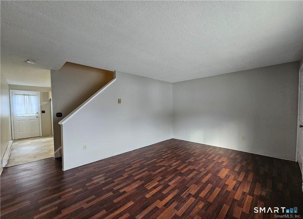 1448 Meriden Rd #15 - Photo 5 of 27