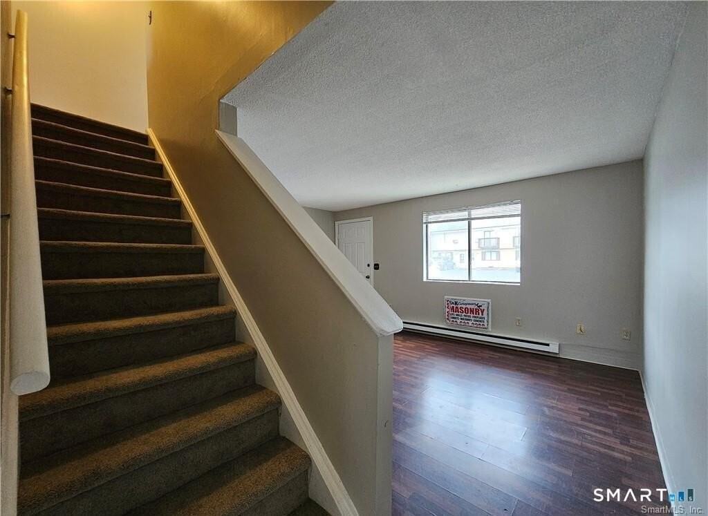1448 Meriden Rd #15 - Photo 6 of 27
