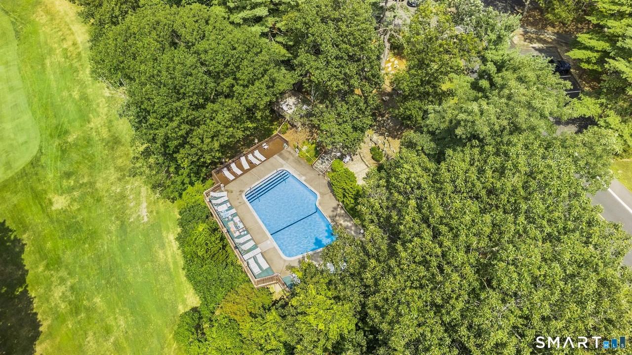 43 Great Meadow Ln #22C - Photo 5 of 39