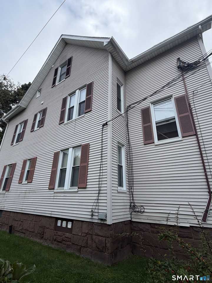 1706 Thomaston Ave #2 - Photo 6 of 23