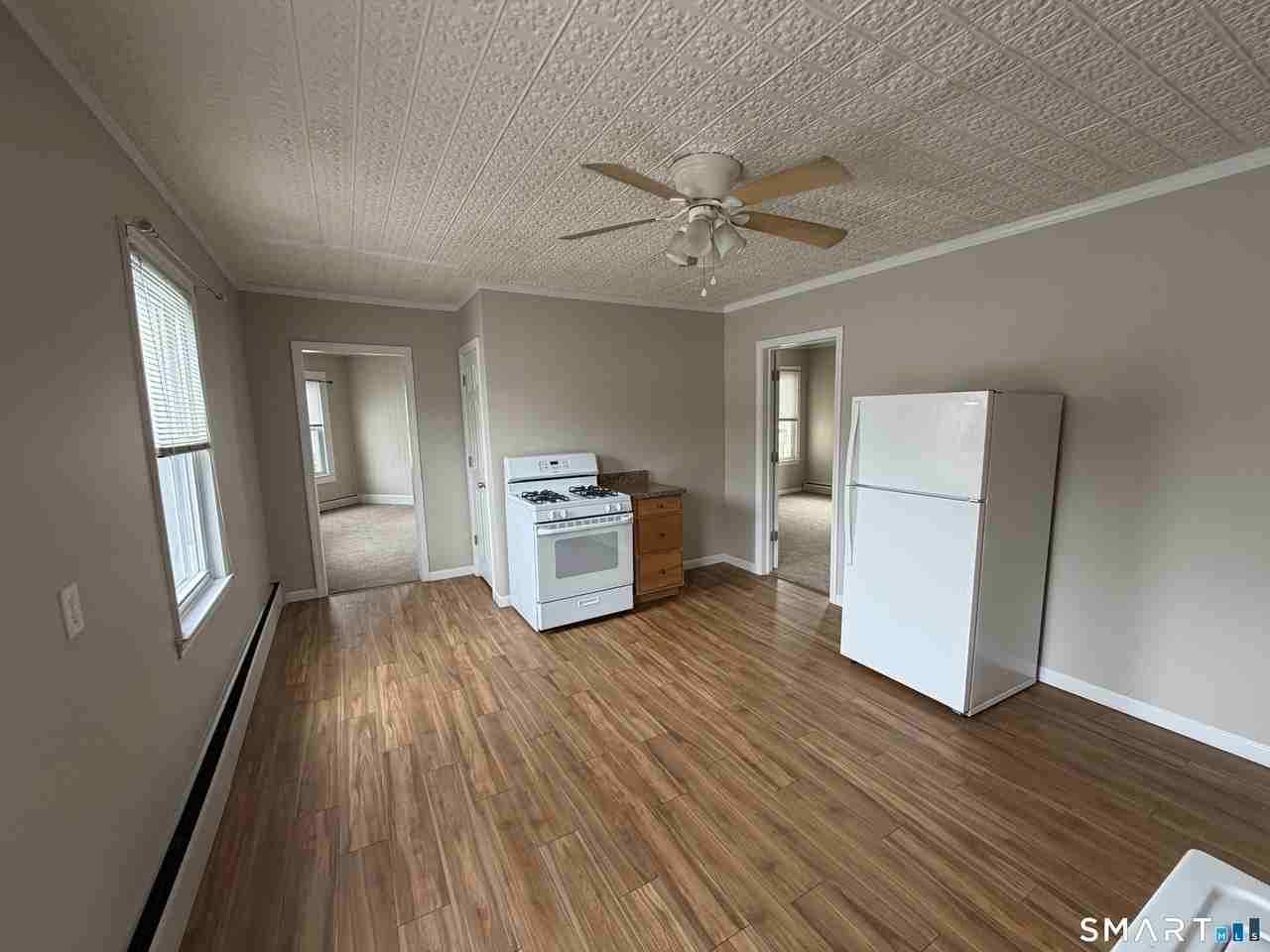 1706 Thomaston Ave #2 - Photo 7 of 23