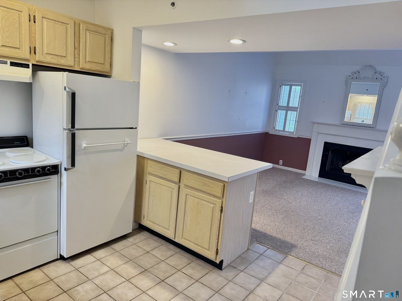 823 Old Pond Ln #823 - Photo 2 of 23