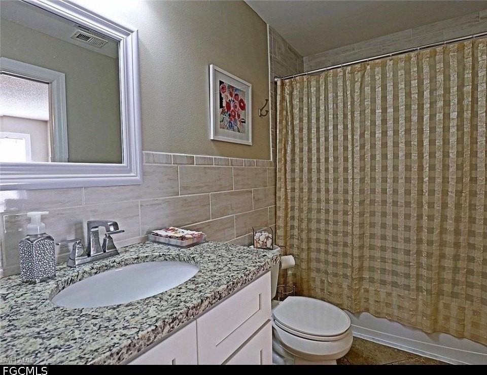 6310 Royal Woods Dr - Photo 4 of 10