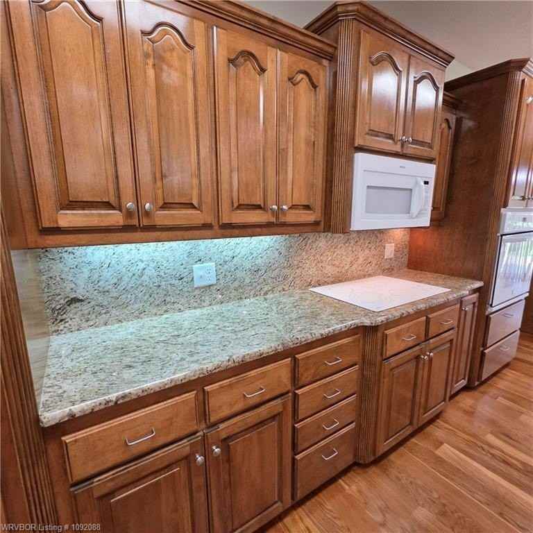 5804 Thomas Rd - Photo 6 of 43