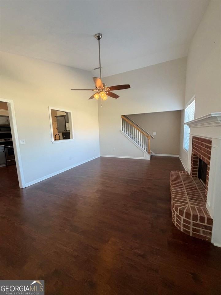 156 Collis Rd - Photo 7 of 16