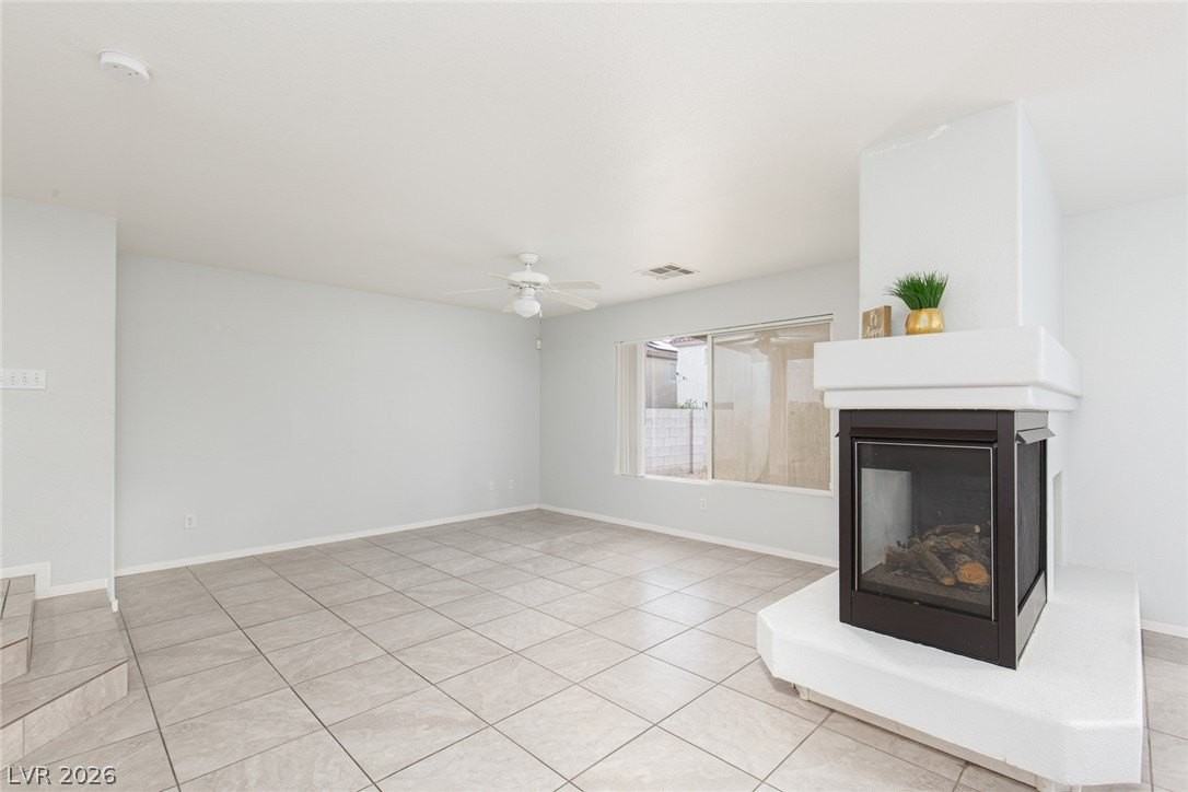 10272 Ghost Gum St - Photo 5 of 23