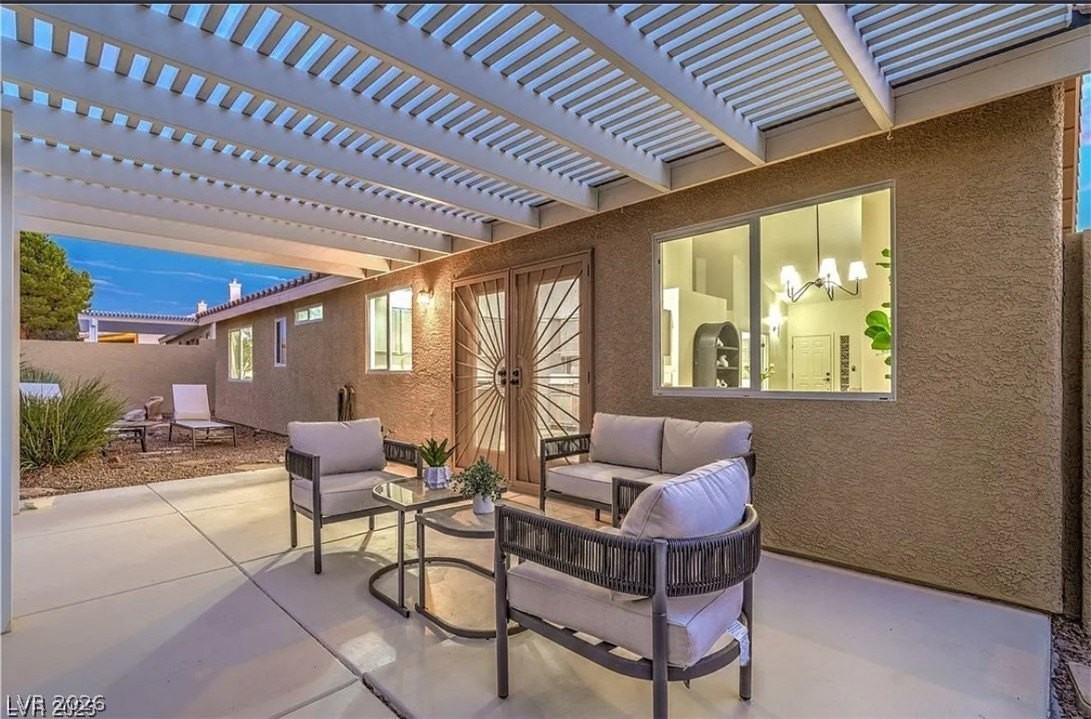 676 Pansy Pl - Photo 2 of 15