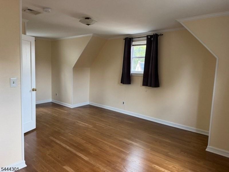 159 Sherwood Ave - Photo 7 of 28
