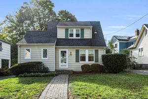 featured image of 9 Brookside Ave