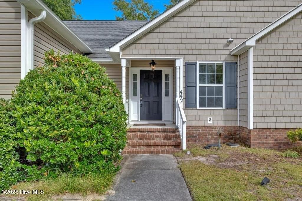 442 Ridge Rd - Photo 3 of 24