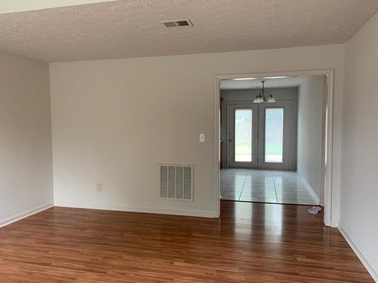 2225 Sonoma Pl - Photo 5 of 30