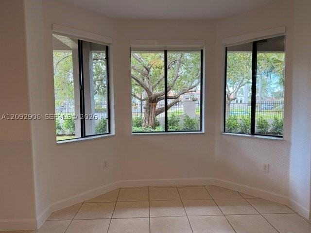 7713 Sw 193rd St - Photo 3 of 18
