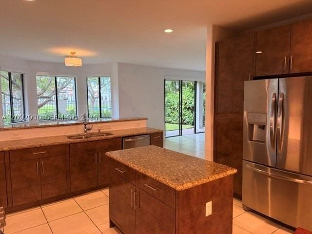7713 Sw 193rd St - Photo 5 of 18
