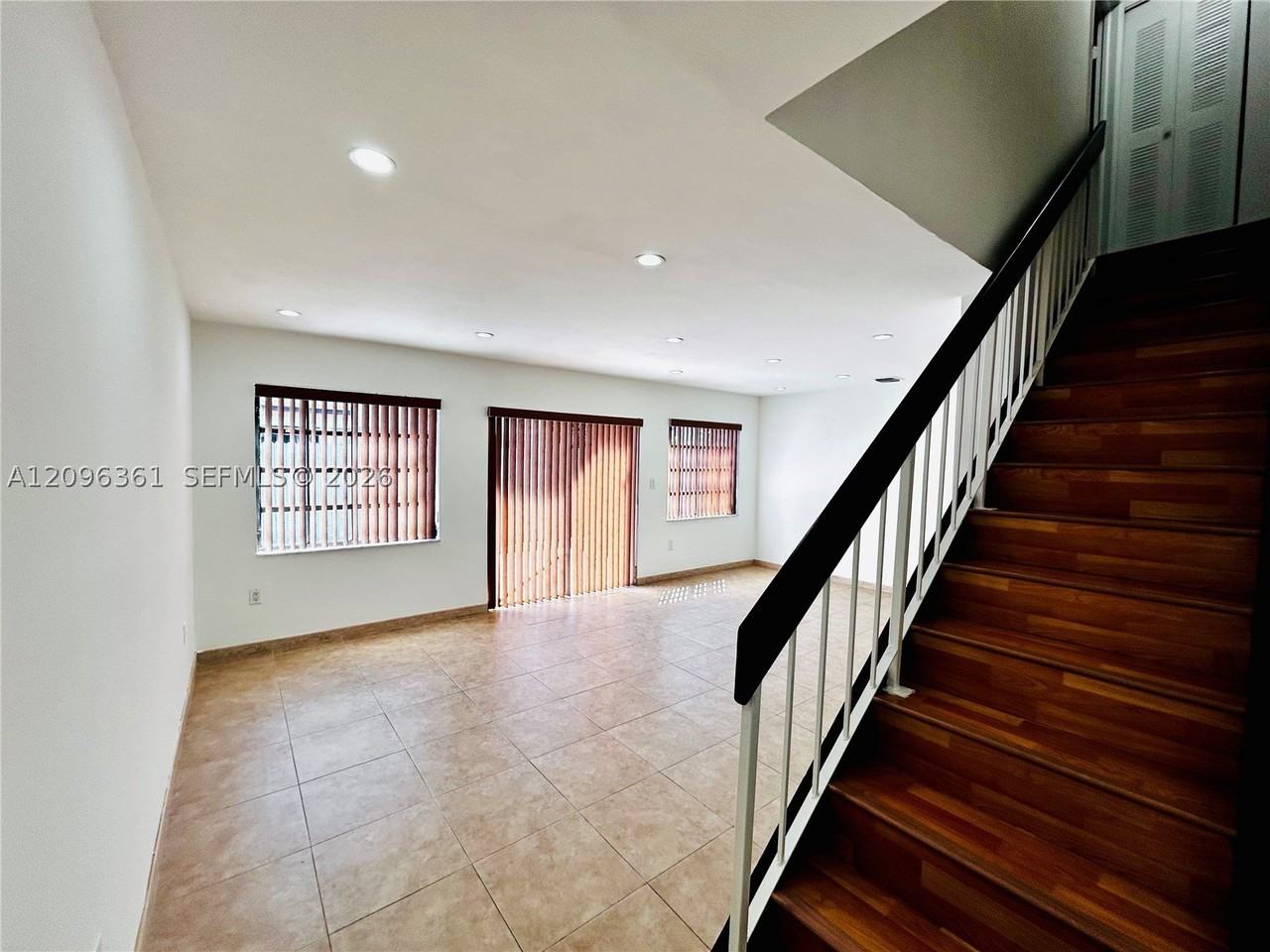 11841 Sw 18th St #3-21 - Photo 7 of 30