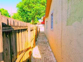 1188 Zill St - Photo 1 of 1