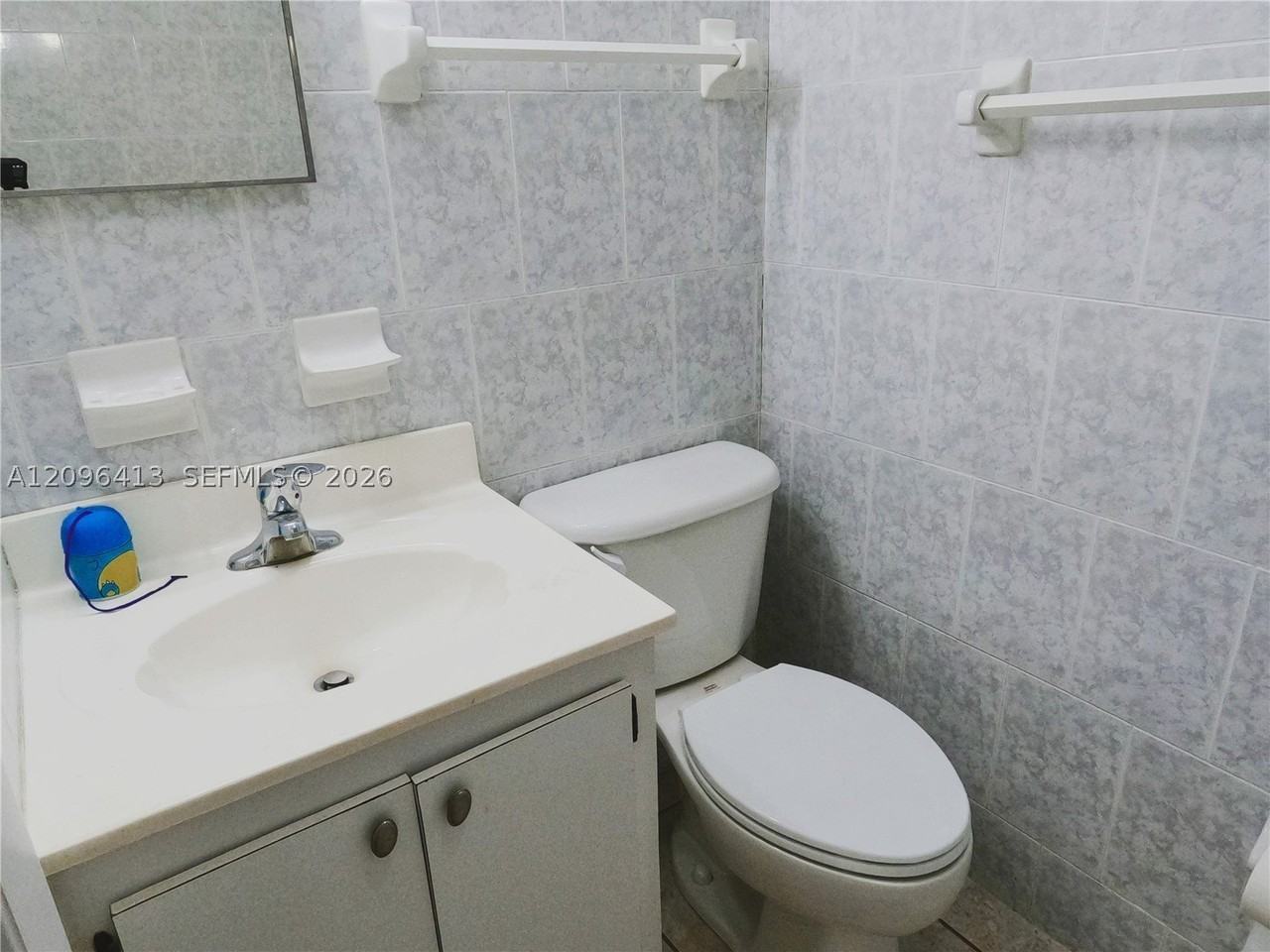 1188 Zill St - Photo 7 of 11